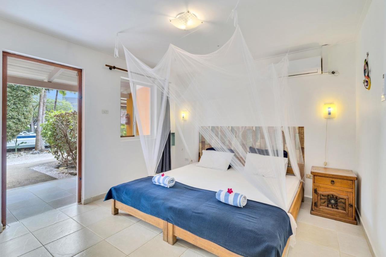 Tropical Divers Resort Kralendijk Dış mekan fotoğraf